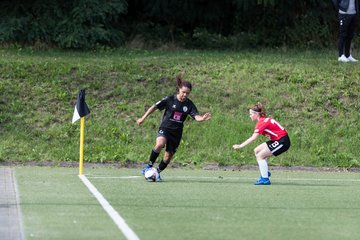 Bild 394 - wBJ Harburger TB - Hannover 96 : Ergebnis: 2:2